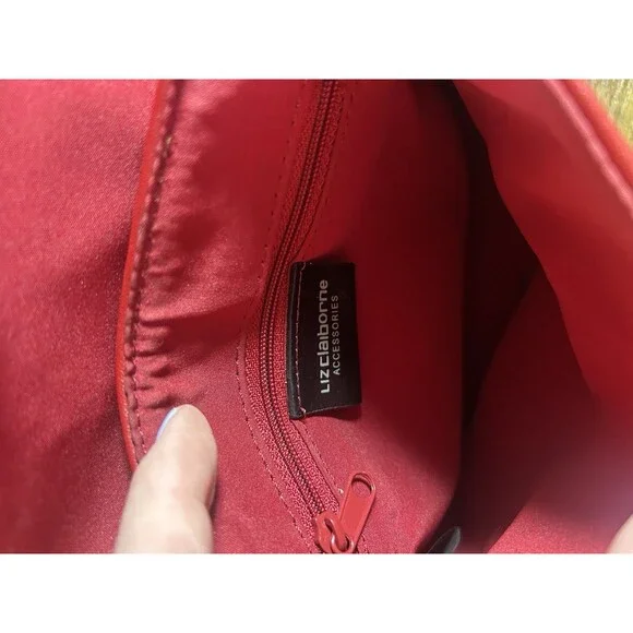 Liz Claiborne Red Crossbody Purse Gold Tone Hardware Flap Bag Classic Chic - Picture 10 of 12